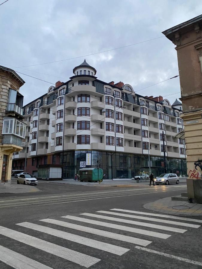 Apartment In Khmelnytsky Street Λβιβ Εξωτερικό φωτογραφία