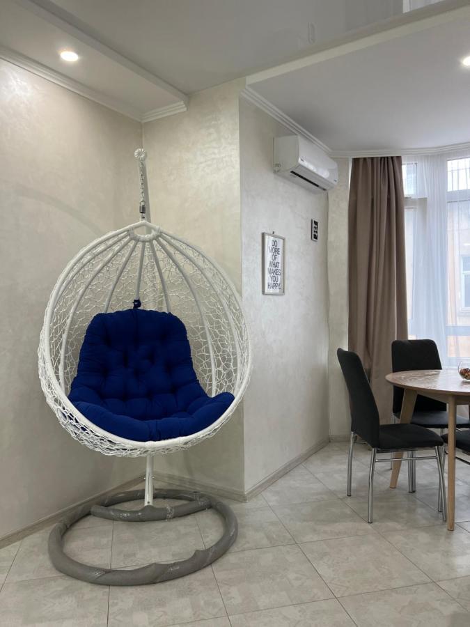 Apartment In Khmelnytsky Street Λβιβ Εξωτερικό φωτογραφία