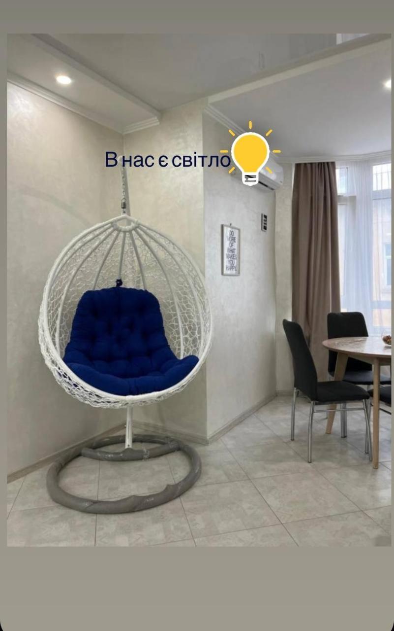 Apartment In Khmelnytsky Street Λβιβ Εξωτερικό φωτογραφία